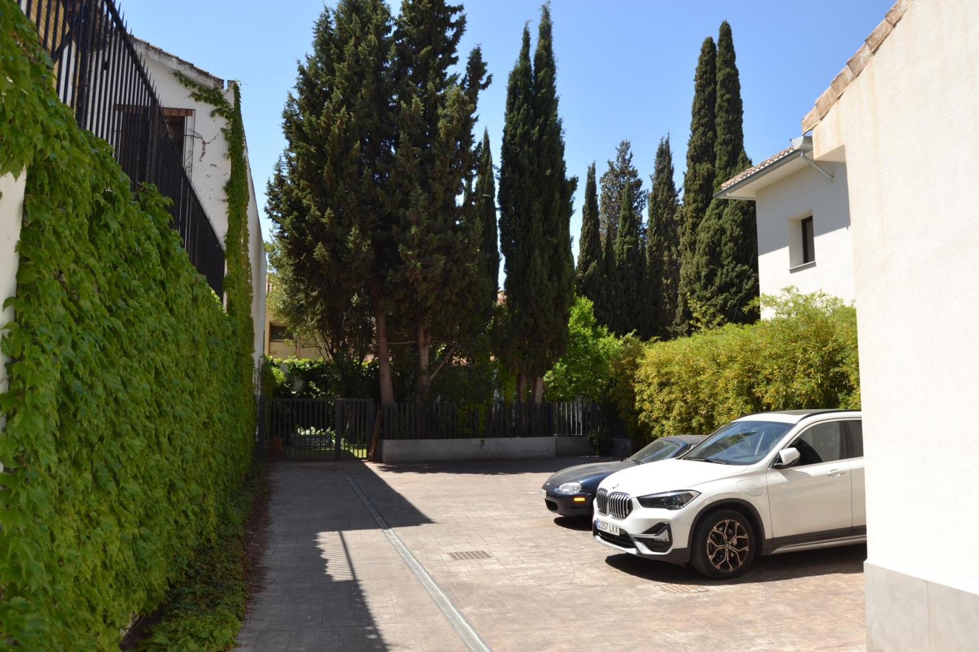 Apartment Carmen Del Cadi *
