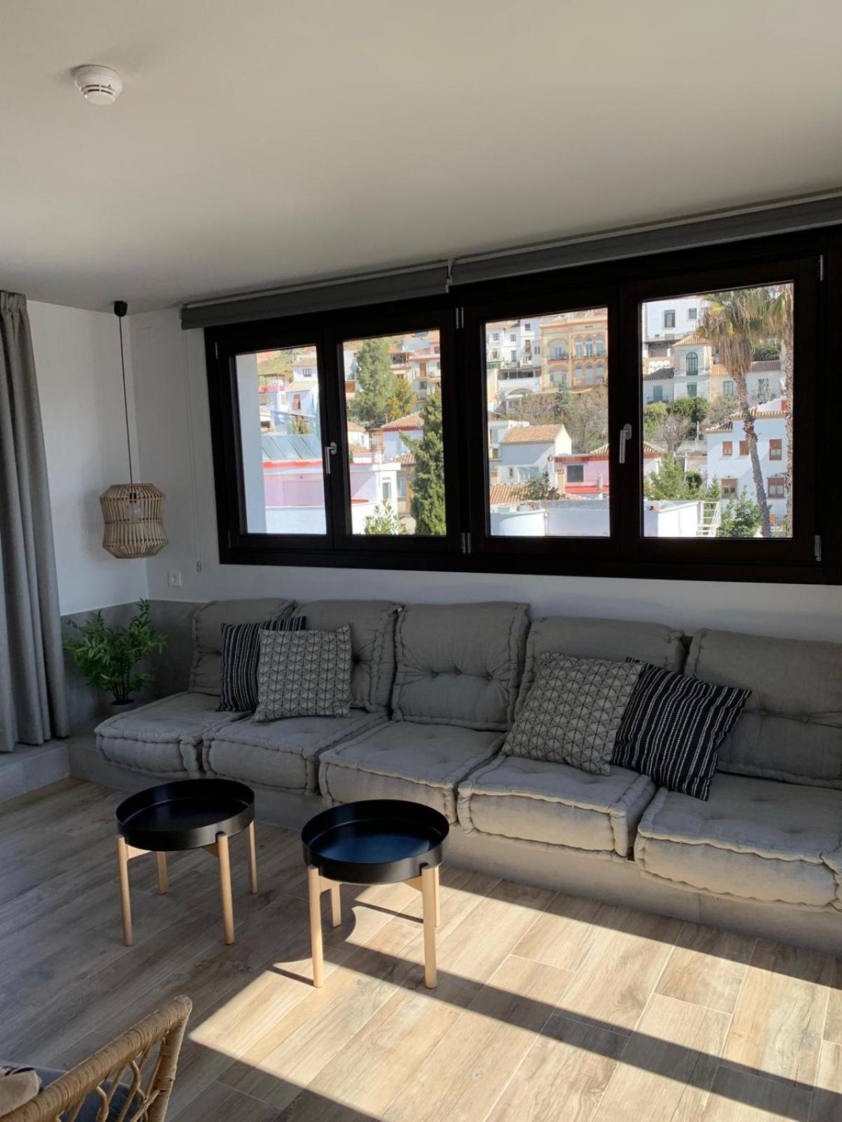Apartment Carmen Del Cadi *